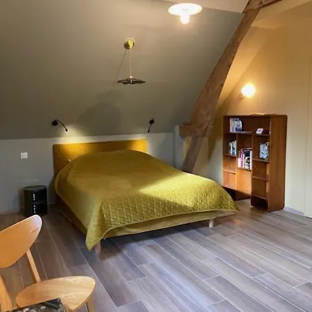 Les Herbes Flottantes