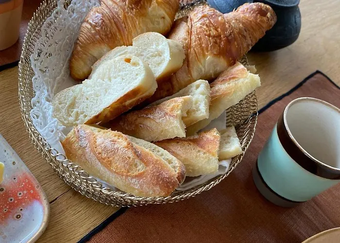 Les Herbes Flottantes